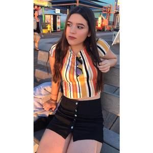 Meet your Posher, Daniela